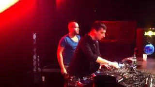 Muzzaik Live@SunDance 2011 - Indoor Edition