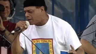 Al Jarreau - We're In This Love Together - 8/10/2004 - Newport Jazz Festival (Official)