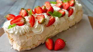 Meringue Roll with Strawberries | Melt in your mouth