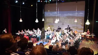 SDG meets Andre Rieu   76 Trombones