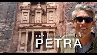 Petra Jordan. Exploring the Ancient City.