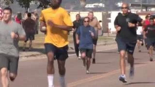 San Diego Sailors Participate in Stomp Out Sexual Assault 5K Run