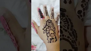Mehndi Stickers | How To Use Henna Stencil (shorts)