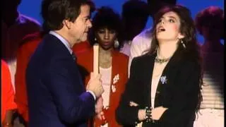 Dick Clark Interviews Fiona - American Bandstand 1985
