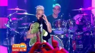 Pink live in sydney on the today show...