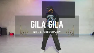 Awich - GILA GILA feat. JP THE WAVY, YZERR | Shin Choreography | UC DANCE SPACES