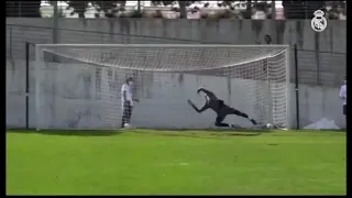 Increíbles paradas de Mario de Luis en el entrenamiento del Real Madrid