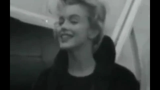 Marilyn Monroe Footage   Leaving London and Arriving New York AirportsNov 1956