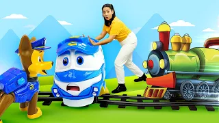 Spielzeug Kindergarten auf Deutsch. Paw Patrol und andere Spielzeuge bei Valeria. Videos für Kinder