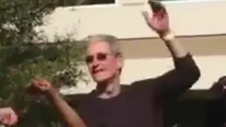Tim Cook Motion Tracked Dancing to Happy