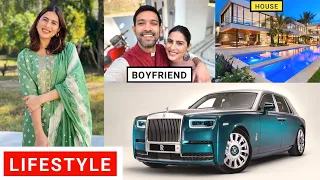 Sheetal Thakur Lifestyle 2022, Age, Husband, Boyfriend,Biography,Cars,House,Family,Income & Networth