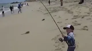 This three years old kid has an epic battle with a huge fish