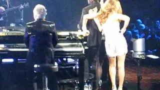 AMAZING! Celine Dion LIVE in Montreal - Destin