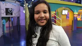 شفا تلعب في مدينة الملاهي التعليمية !Shfa playes in very fun educational museum