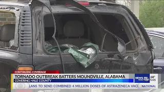 VIDEO: Tornado outbreak batters Moundville, Alabama