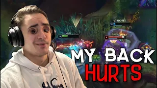 MY BACK HURTS FROM CARRYNG | MeLeBron