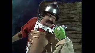 The Muppet Show - 116: Avery Schreiber - “Sir Avery of Macho” (1976) (Part 1)