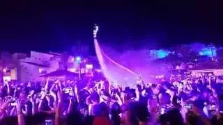 Avicii Flyboard Stéphane PRAYAS Show Ushuaia Ibiza (17/08/2014)