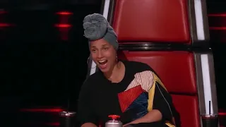 The Voice - Blake Shelton funny and sassy moments part 1 (مترجم)
