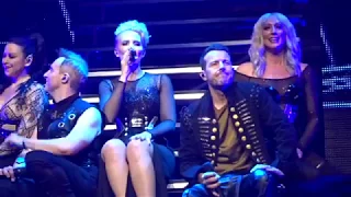 Steps - Neon Blue - Party On The Dancefloor (Echo Arena Liverpool 18/11/17)