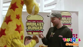 Geoffrey Welcomes MrBeast to American Dream | Toys"R"Us