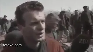 Varrimi i pjesëtarëve të familjes Jashari në PREKAZ në një dokumentar gjerman, mars 1998