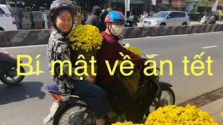 Bí mật về Việt Nam ăn tết, đâp cửa nhà và phản ứng của Bố mẹ