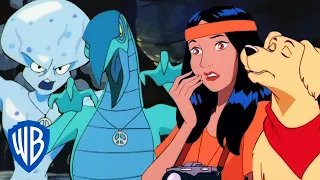 Scooby-Doo! | Amber and Crystal in Scooby-Doo and the Alien Invaders | WB Kids