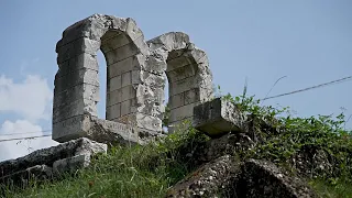Древнее кладбище хранит историю евреев в Боснии