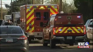 FB Live: Barricade situation shuts down Fontana Ave between Fort Lowell, Delano