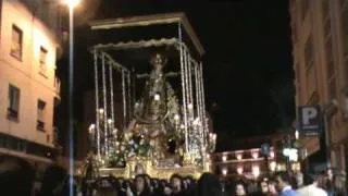 Nuestra Señora de los Dolores a su paso por Mármoles. Lunes Santo 2010. 1ª Parte.