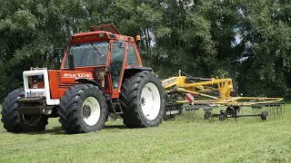 Raking grass | Fiat 100-90 & New Holland Prorotor C820 | Fam Schellens