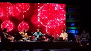 Yeh aaine se akele mein | Hariharan Live