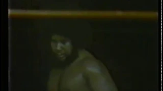 WWC: José Miguel Pérez vs. King Tonga (1983)