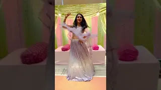 Mehendi Hai Rachnewali | Solo Bridal Mehendi Dance | Wedding Dance #shorts