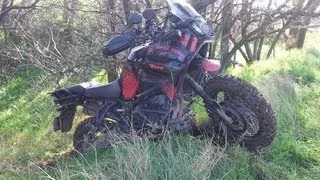 YAMAHA XTZ 1200 Super Tenere off-road action