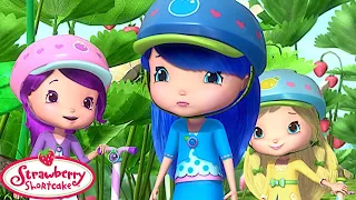 Blueberry's Vacation! | Strawberry Shortcake | Berry Bitty Adventures! | WildBrain Enchanted