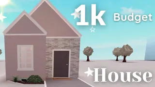 Bloxburg House Build - 1k