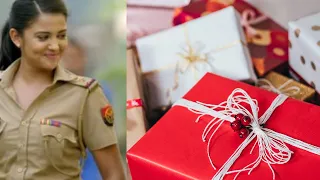 Madam Sir || Gulki Joshi Receive Gifts from Fan.