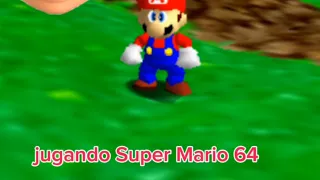 jugando Super Mario: 😊