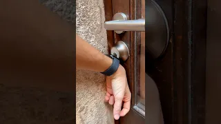 How my Apple Watch Unlocks My Door with HomeKey 🏡