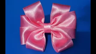 Очень красивые бантики! Beautiful bow of satin ribbons .