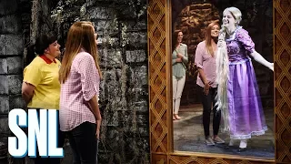 Magic Mirror - SNL