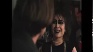 Siouxsie reacts to her copycat in Stranger Things 2