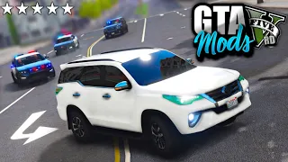 ASSALTO AO BANCO e FUGA INSANA DE TOYOTA SW4 ( INCRÍVEL ) - GTA 5 MODS