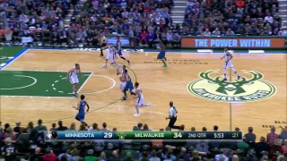 Ricky Rubio Off-Balanced Bucket | Timberwolves vs Bucks | 3.11.17 | 16-17 NBA Season