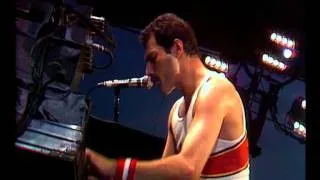 Queen - Play the Game (Live at the Bowl )