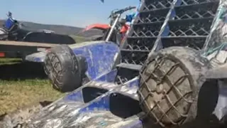 Letting the 350cc Yamaha Banshee Sing