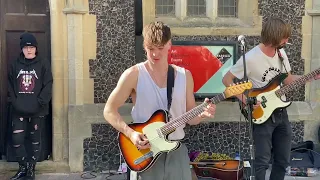 Incredible Vibe! I Shot the Sheriff & more by The Big Push band great busking in Brighton Ship St.