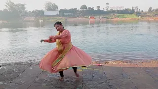 Holi /Holi Dance / Holi song Rang Darungi / Kathak holi